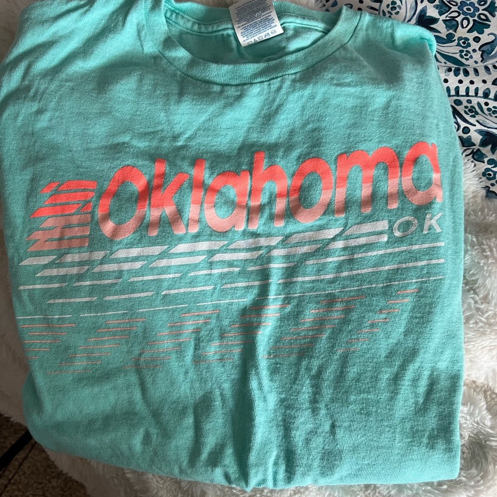 Long sleeve tee